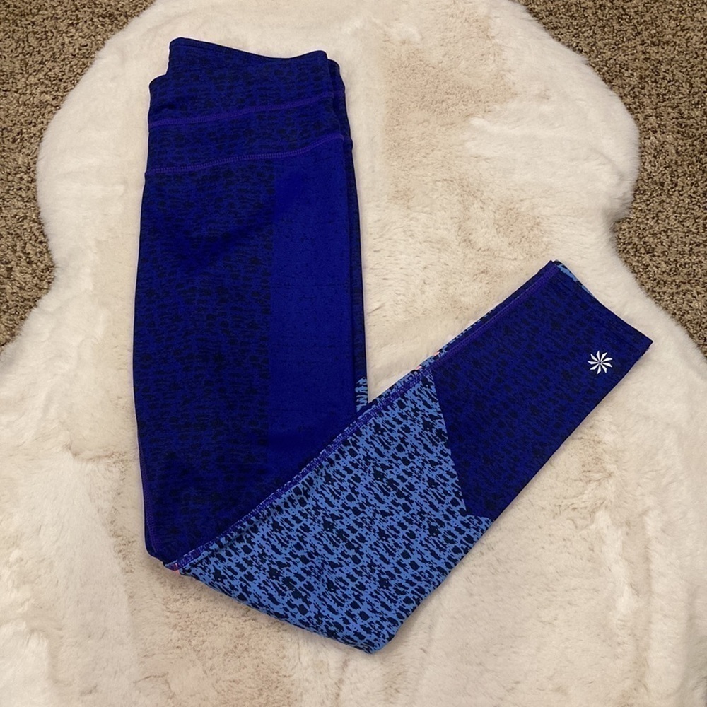 Athleta‎ Asym Camo Sonar 7/8 Tight Crop Legging ~ Size XS - Picture 8 of 16